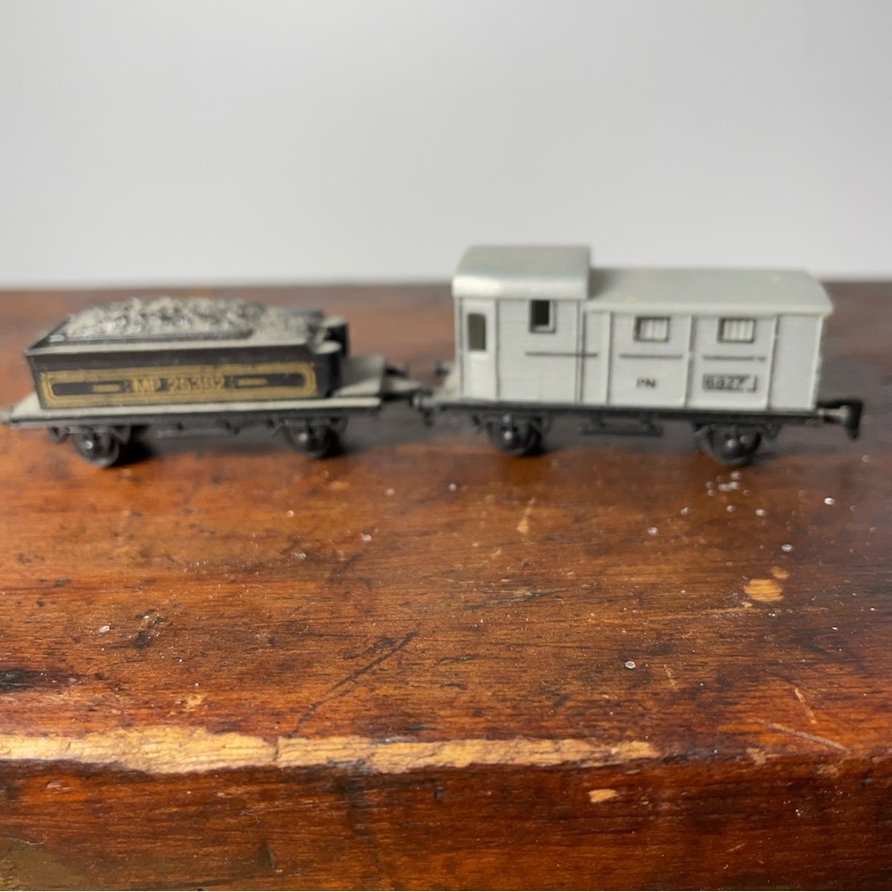Vintage Soma miniature Train cars 1989
